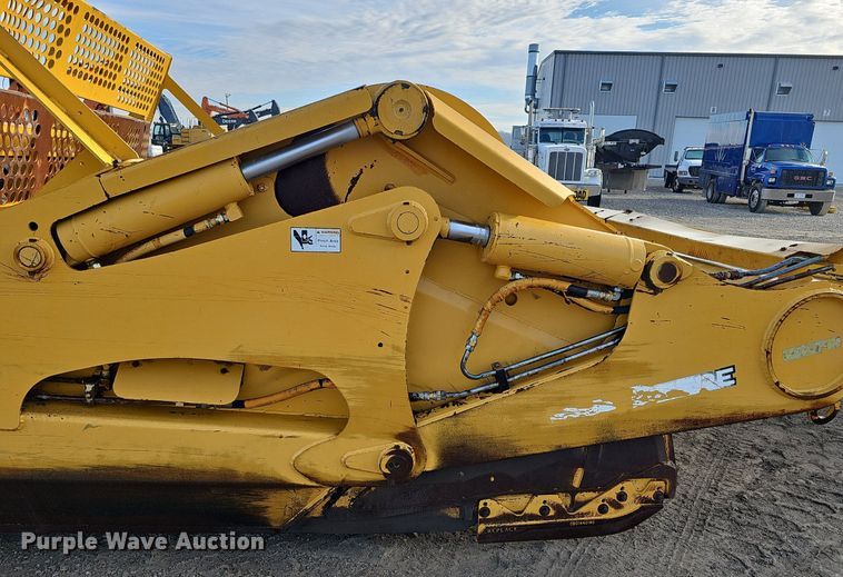 image for item DK0536 2004 John Deere 1810E scraper