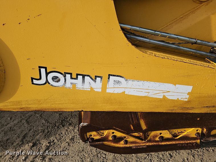 image for item DK0536 2004 John Deere 1810E scraper