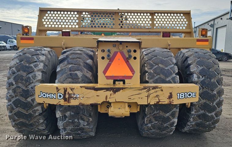 image for item DK0537 2008 John Deere 1810E scraper