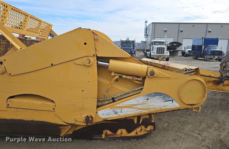 image for item DK0537 2008 John Deere 1810E scraper