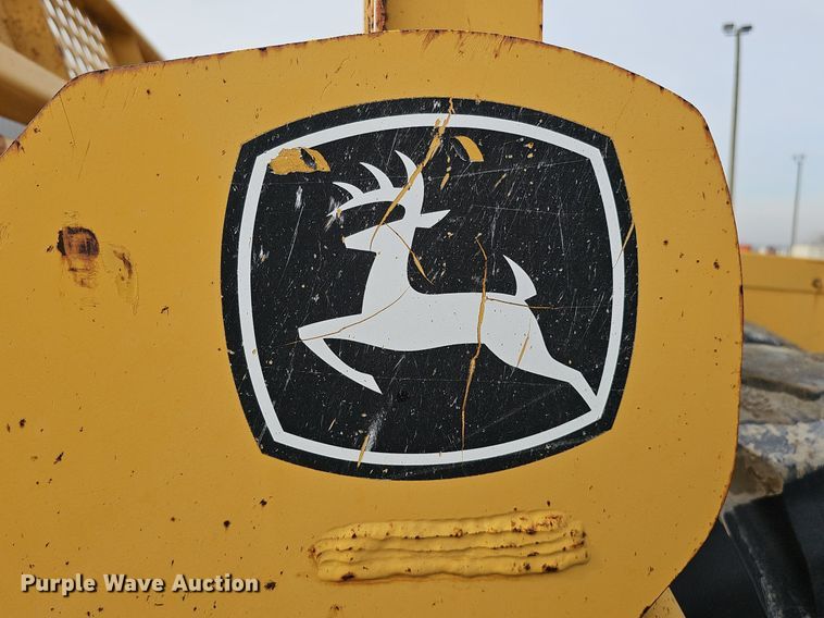 image for item DK0537 2008 John Deere 1810E scraper