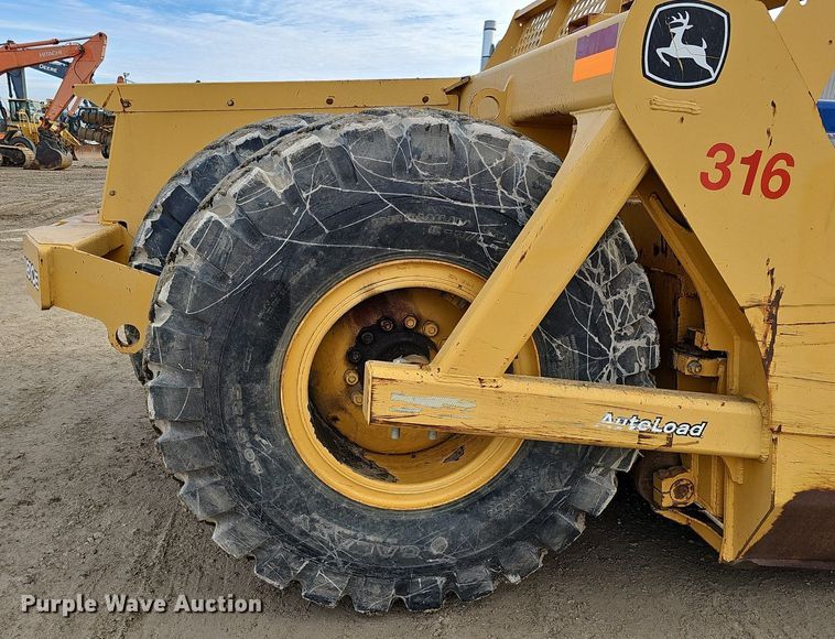 image for item DK0537 2008 John Deere 1810E scraper