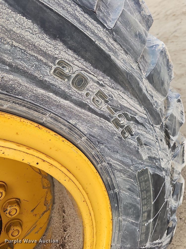 image for item DK0537 2008 John Deere 1810E scraper