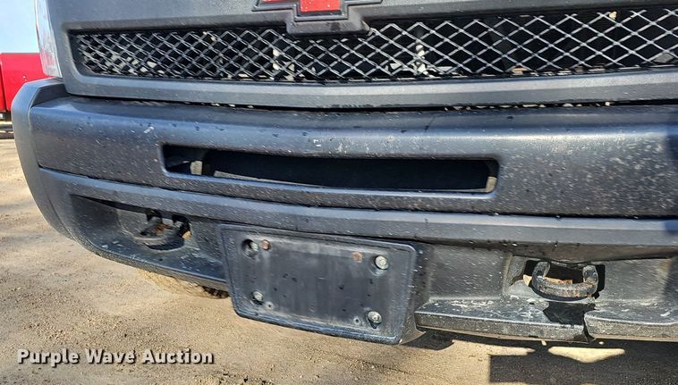 image for item DK0562 2010 Chevrolet Silverado 1500 Ext. Cab pickup truck