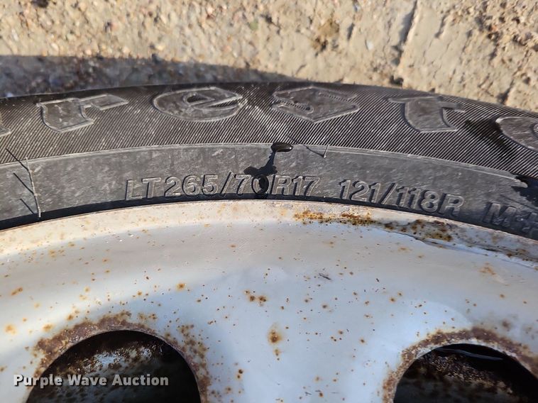 image for item DK0562 2010 Chevrolet Silverado 1500 Ext. Cab pickup truck