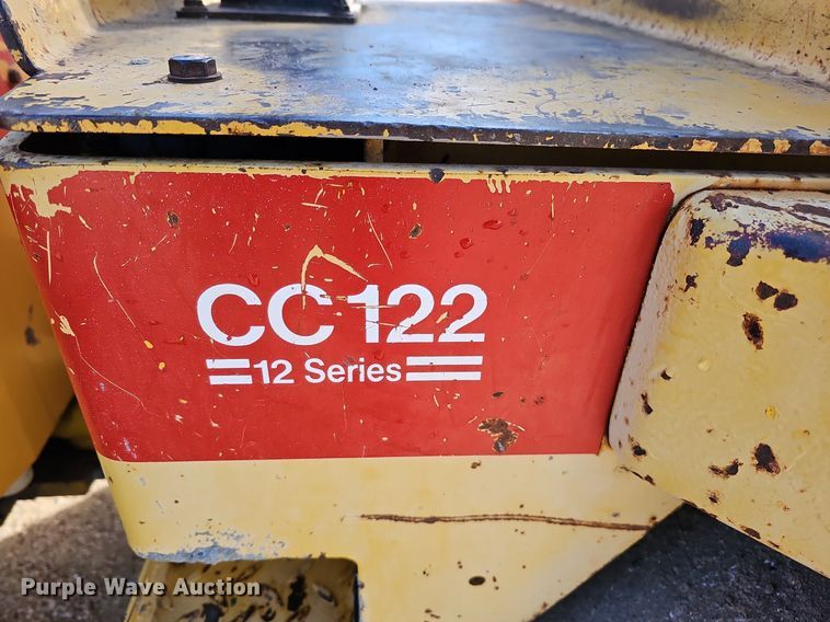 image for item DK0566 DynaPac CC122 double drum vibratory roller