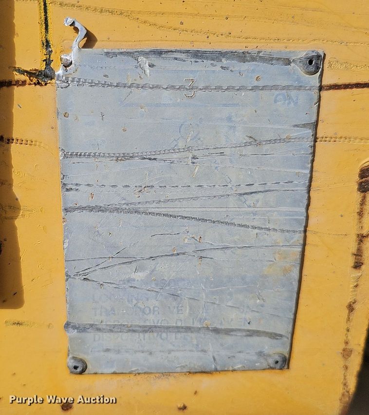 image for item DK0566 DynaPac CC122 double drum vibratory roller