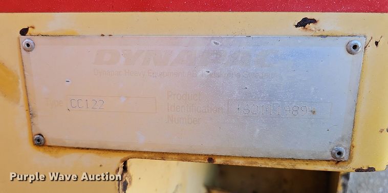 image for item DK0566 DynaPac CC122 double drum vibratory roller