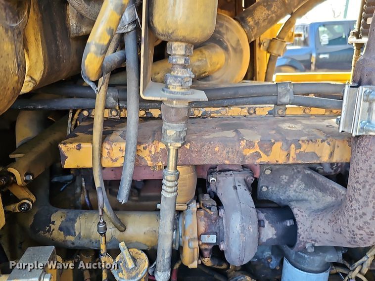 image for item DK0569 1995 Caterpillar 963B track loader