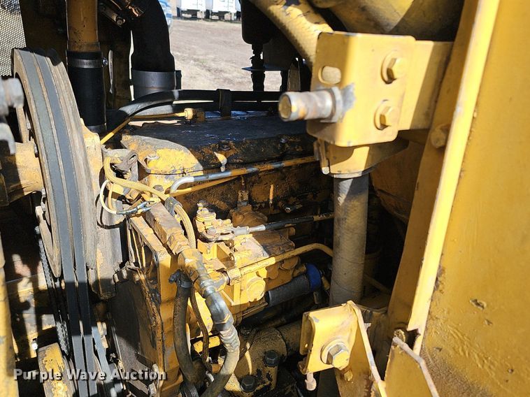image for item DK0569 1995 Caterpillar 963B track loader