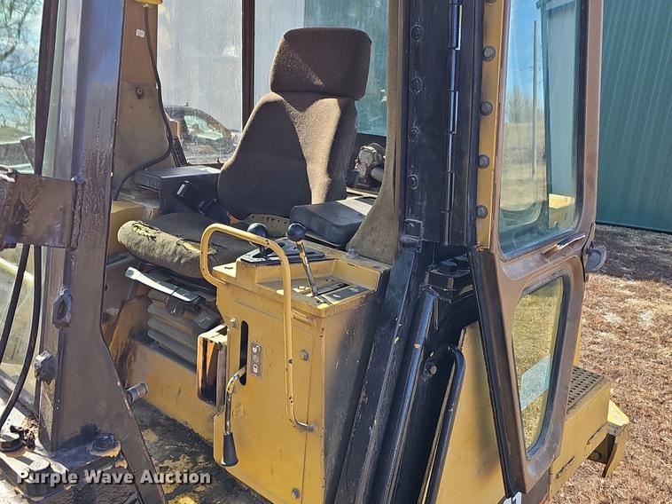 image for item DK0569 1995 Caterpillar 963B track loader