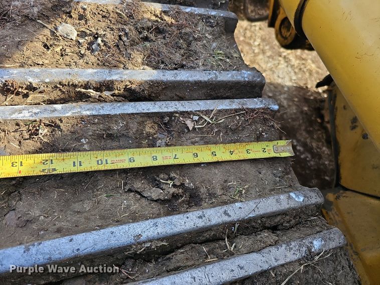 image for item DK0569 1995 Caterpillar 963B track loader