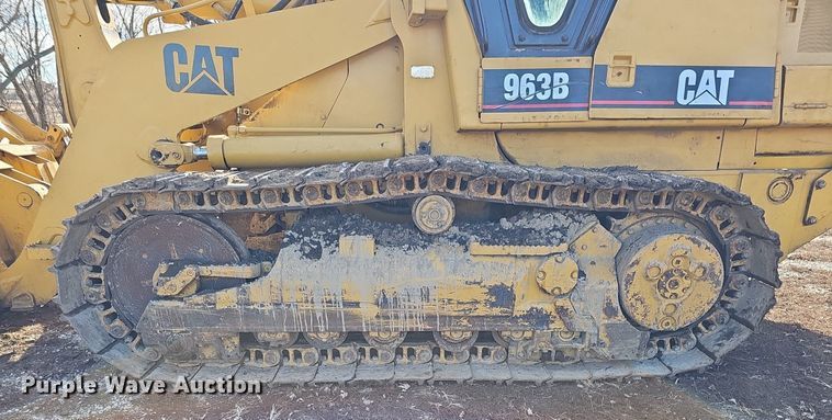 image for item DK0569 1995 Caterpillar 963B track loader