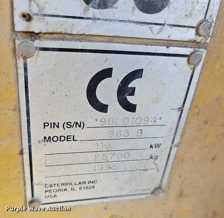 image for item DK0569 1995 Caterpillar 963B track loader