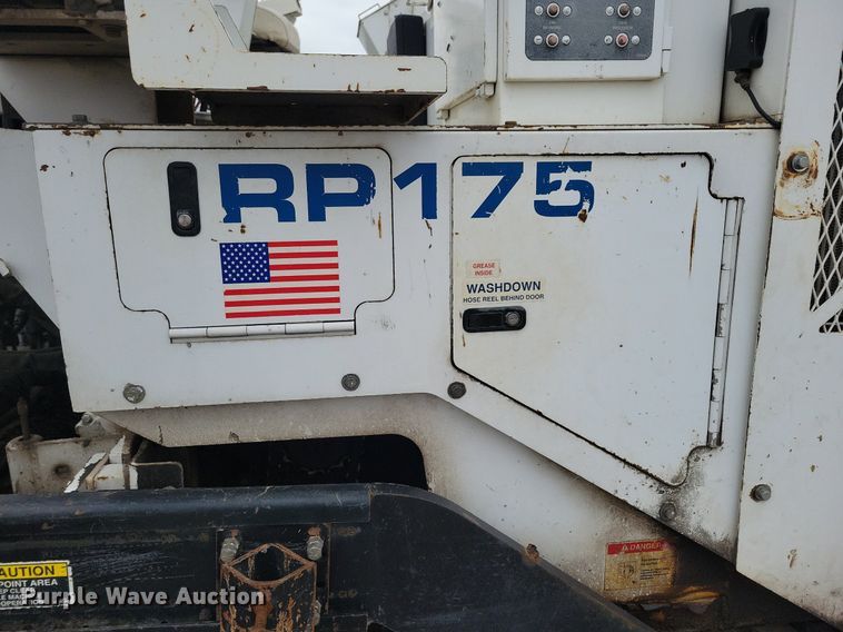 image for item DL7852 Roadtec RP175  paver
