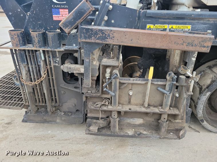 image for item DL7852 Roadtec RP175  paver