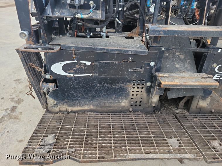 image for item DL7852 Roadtec RP175  paver