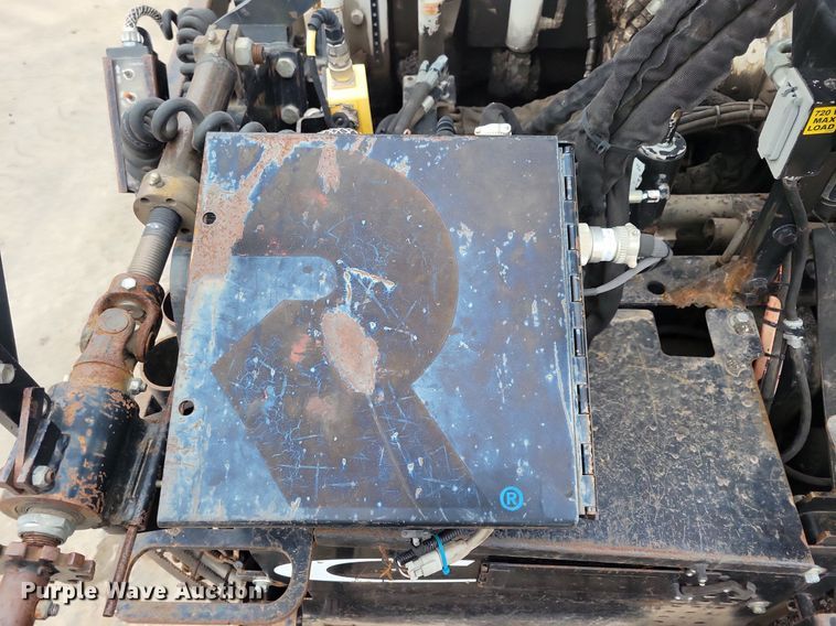 image for item DL7852 Roadtec RP175  paver