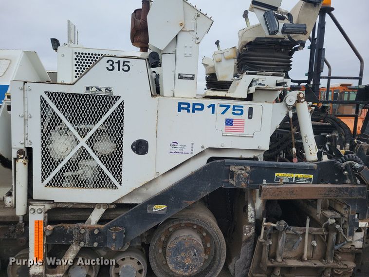 image for item DL7852 Roadtec RP175  paver