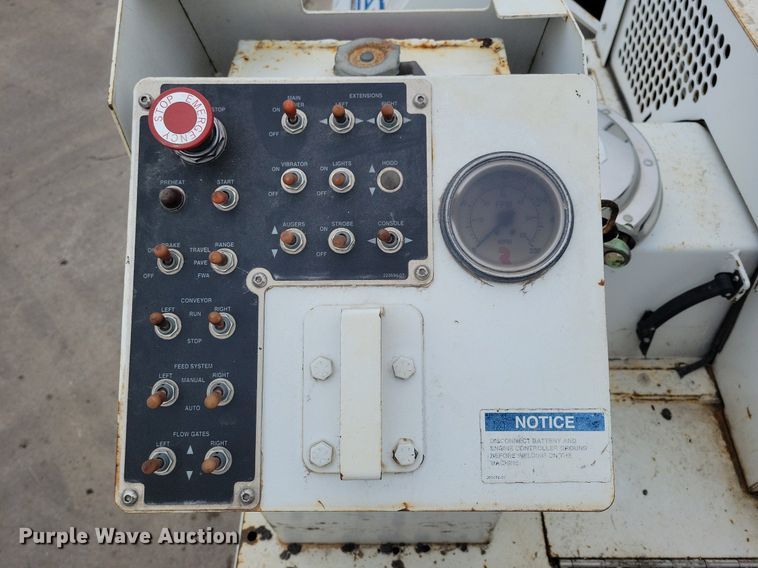 image for item DL7852 Roadtec RP175  paver