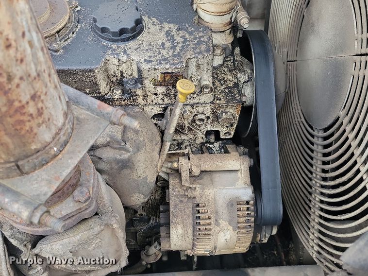 image for item DL7852 Roadtec RP175  paver