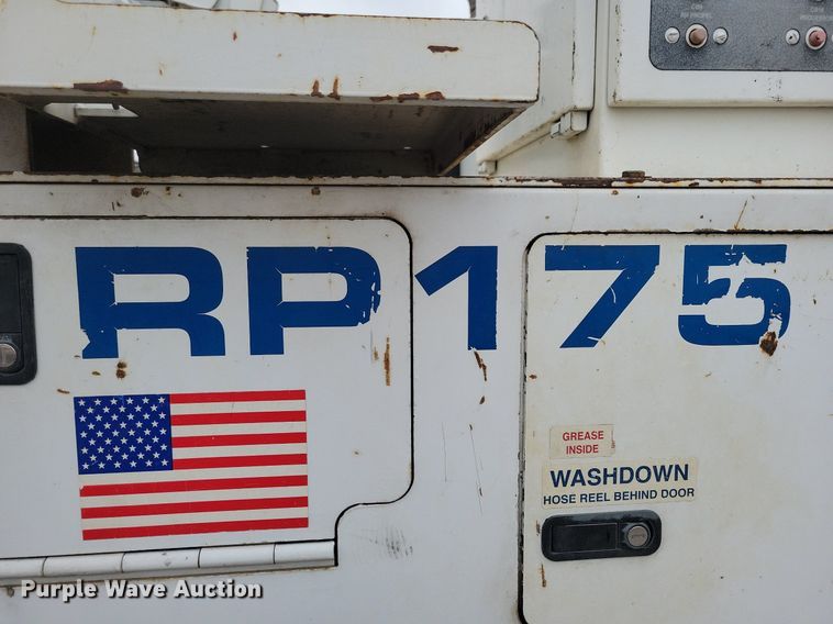 image for item DL7852 Roadtec RP175  paver