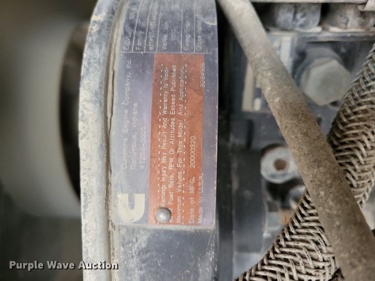 image for item DL7853 2000 Etnyre chip spreader