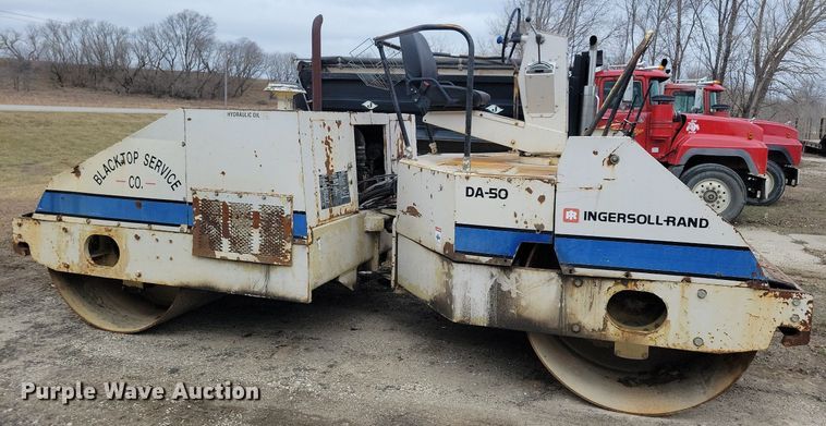 image for item DL7854 1989 Ingersoll Rand  DA-50 double drum vibratory roller
