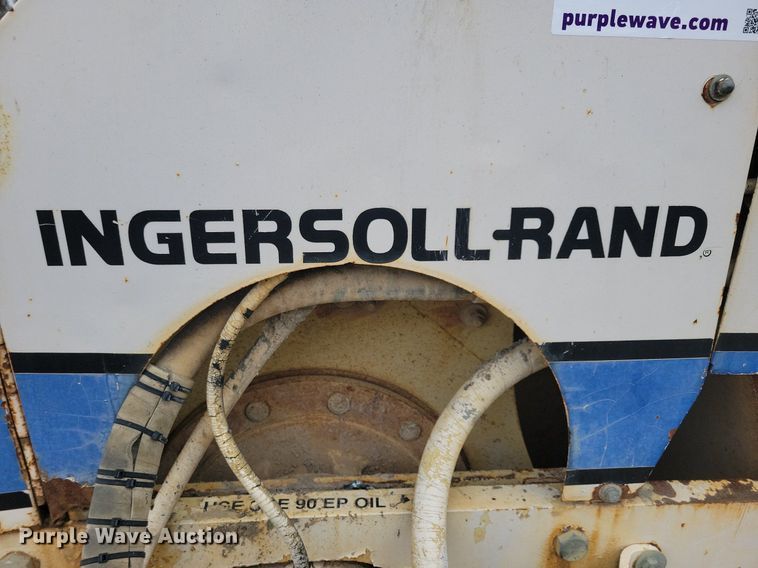 image for item DL7854 1989 Ingersoll Rand  DA-50 double drum vibratory roller