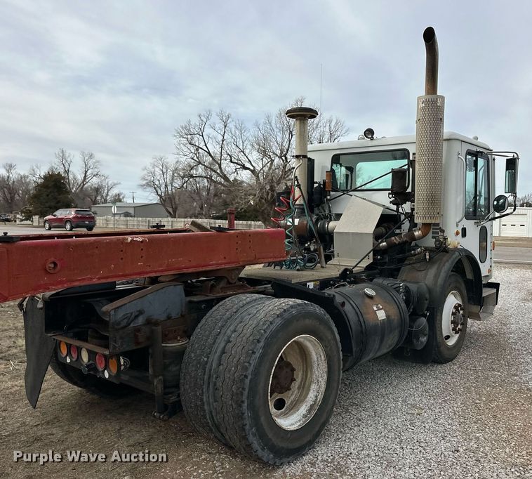 image for item DM2685 1997 Mack MR688P semi truck