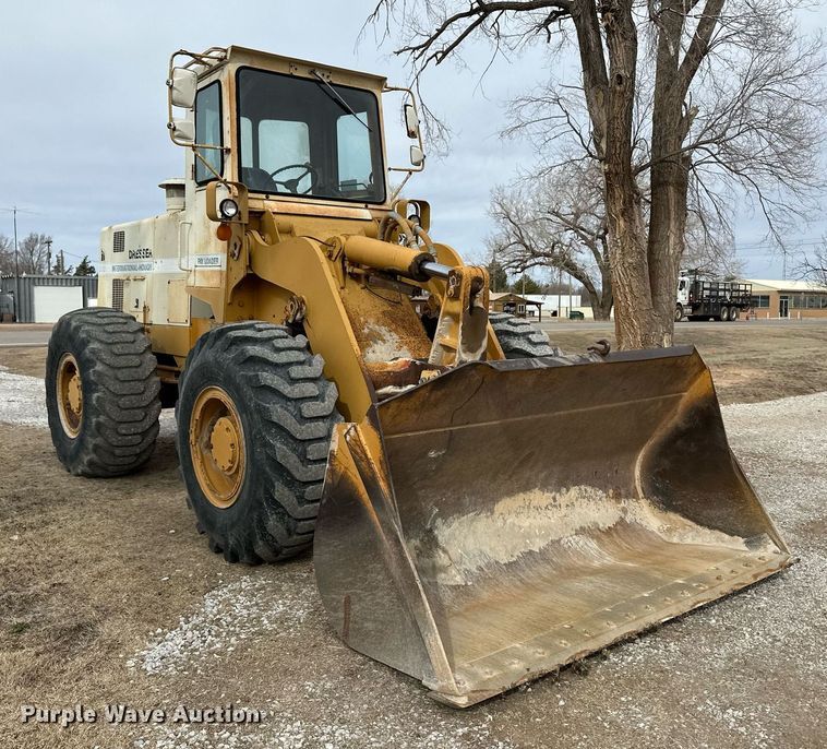 image for item DM2689 1987 Dresser 530 wheel loader