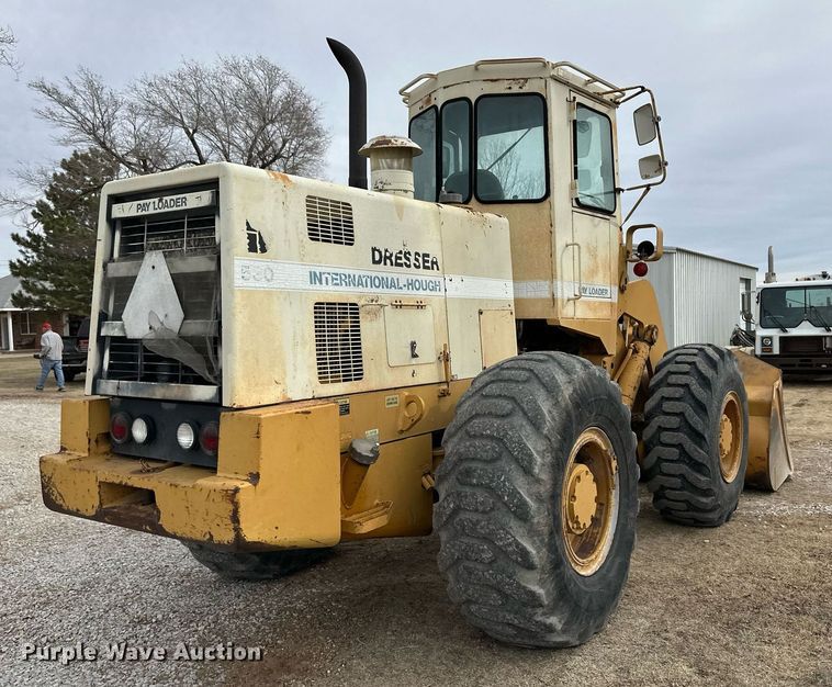 image for item DM2689 1987 Dresser 530 wheel loader