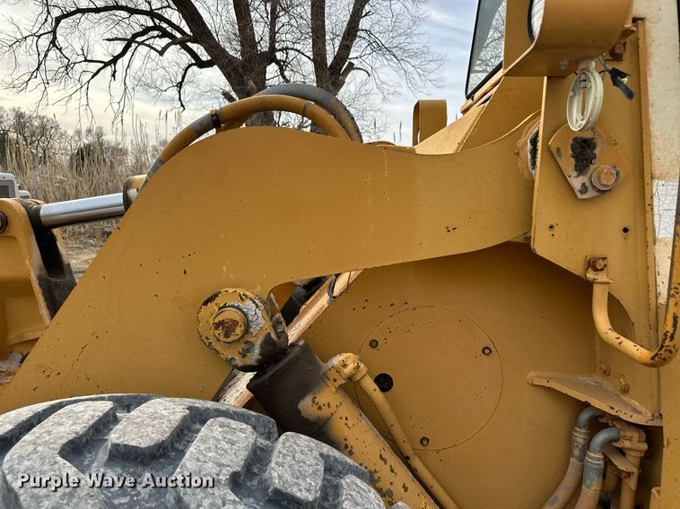 image for item DM2689 1987 Dresser 530 wheel loader