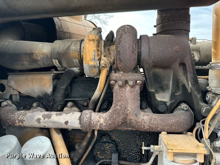 image for item DM2689 1987 Dresser 530 wheel loader