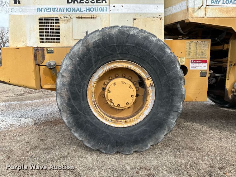 image for item DM2689 1987 Dresser 530 wheel loader