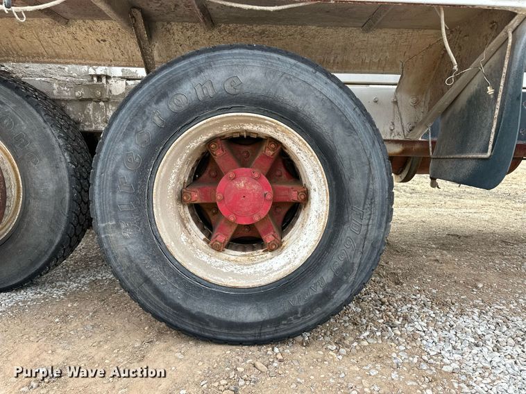 image for item DM2690 1980 Mack RL685LS ready mix truck