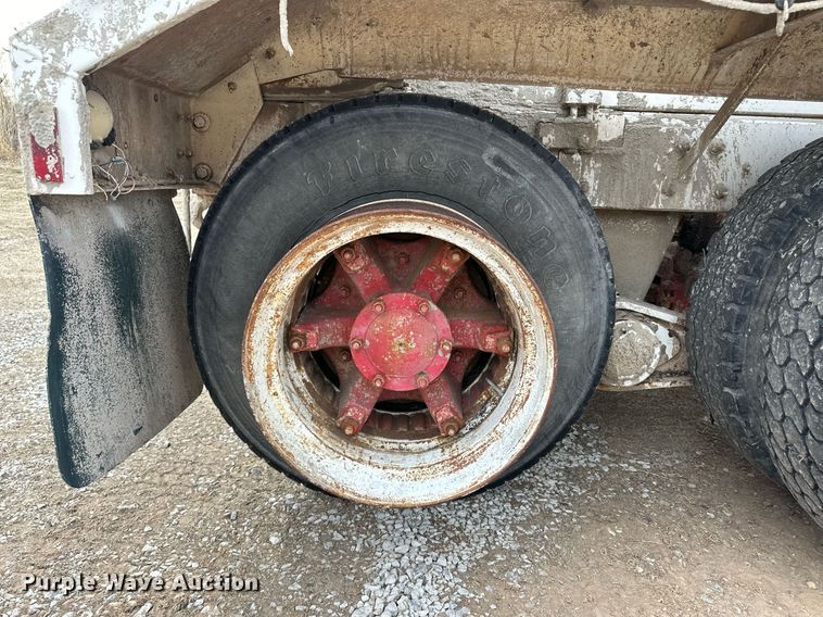 image for item DM2690 1980 Mack RL685LS ready mix truck