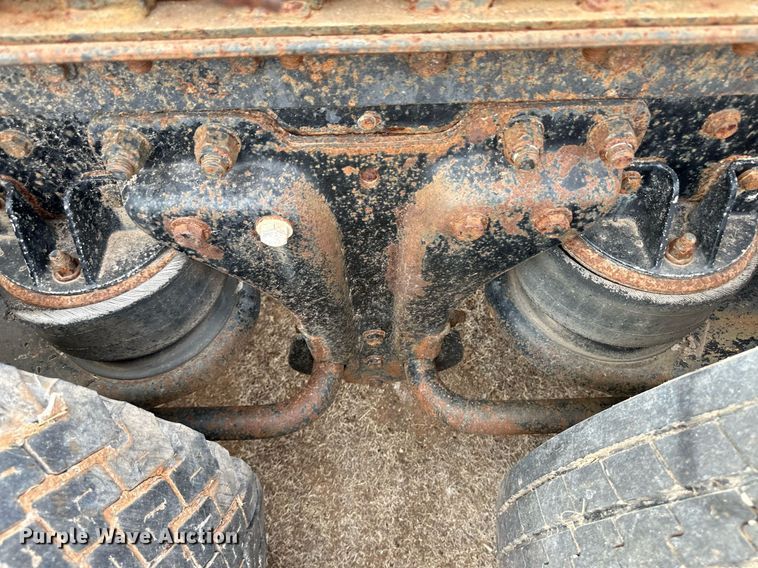 image for item DM2692 1991 Kenworth T600 semi truck