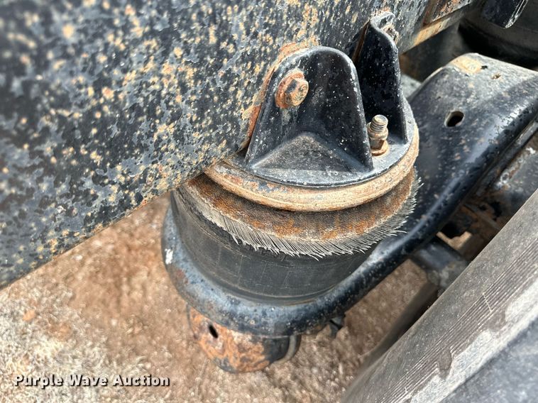 image for item DM2692 1991 Kenworth T600 semi truck