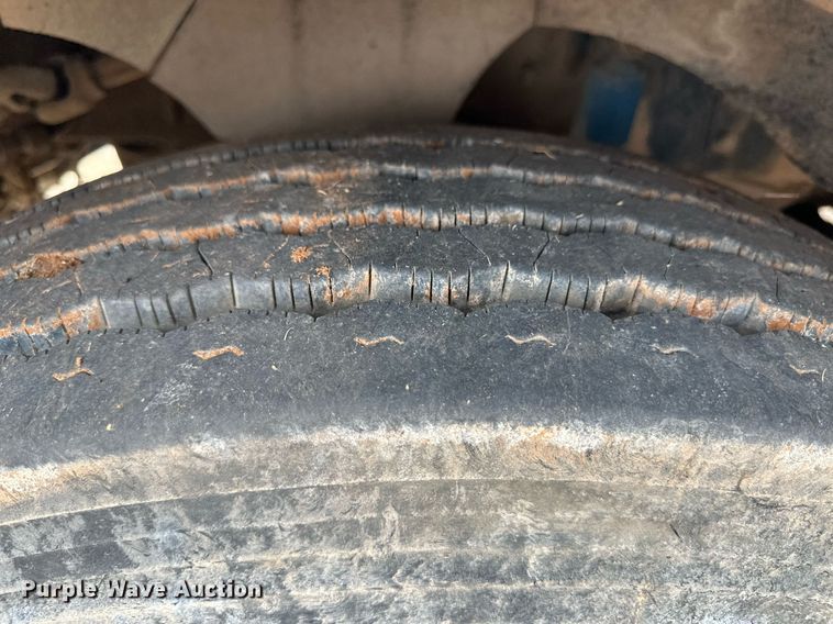 image for item DM2692 1991 Kenworth T600 semi truck