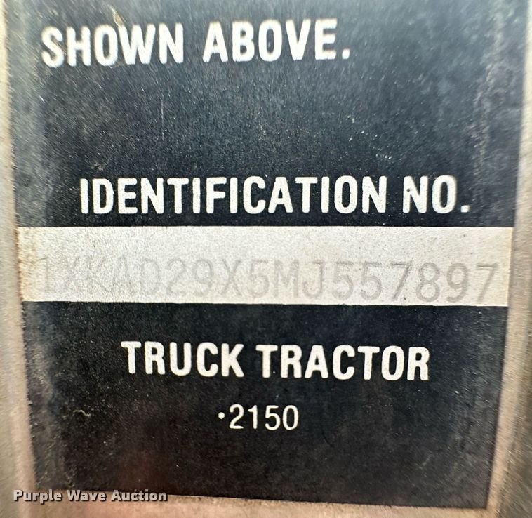 image for item DM2692 1991 Kenworth T600 semi truck