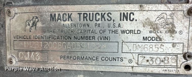 image for item DM2693 1986 Mack DM685S ready mix truck