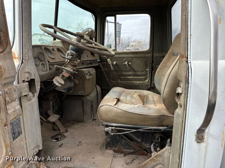 image for item DM2694 1974 Mack ready mix truck