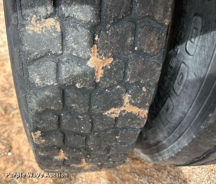 image for item DM2695 1974 Mack RD685S ready mix truck