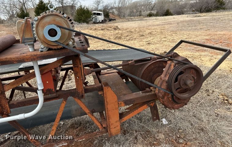 image for item DM2696 Screen