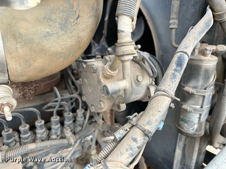 image for item DM2698 1997 Mack RD690S ready mix truck