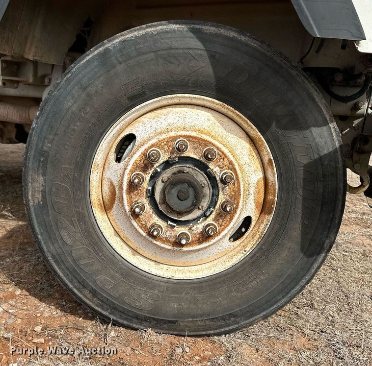 image for item DM2698 1997 Mack RD690S ready mix truck