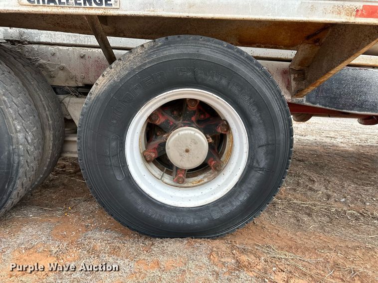 image for item DM2699 1979 White Western Star 4864-2 ready mix truck