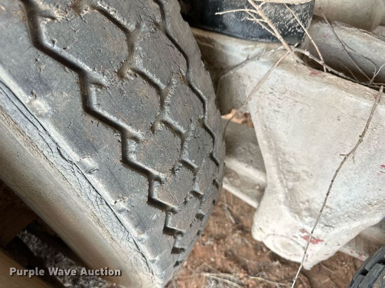 image for item DM2699 1979 White Western Star 4864-2 ready mix truck