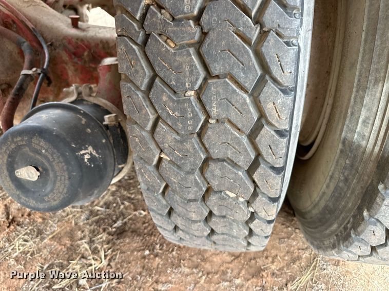 image for item DM2699 1979 White Western Star 4864-2 ready mix truck